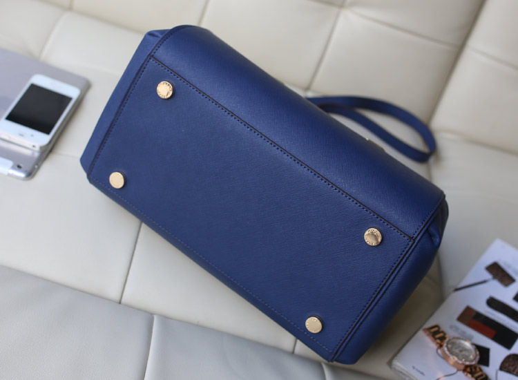 一件代发 MK2014新款大号链条枕头贝壳包原版皮 宝蓝 手提斜挎女包