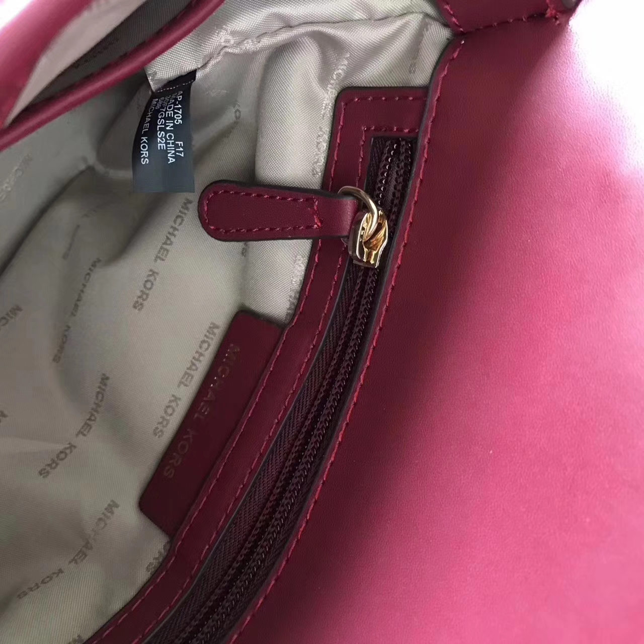 MK2017新款包包 迈克高仕原单纳帕牛皮信封包手提包24CM 粉色拼色